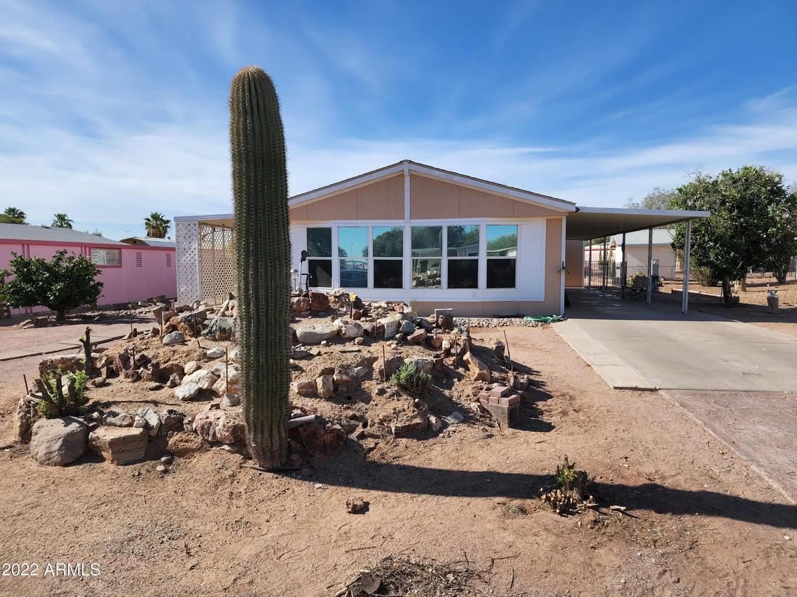 2766 W Cody St., Apache Junction, AZ 85120