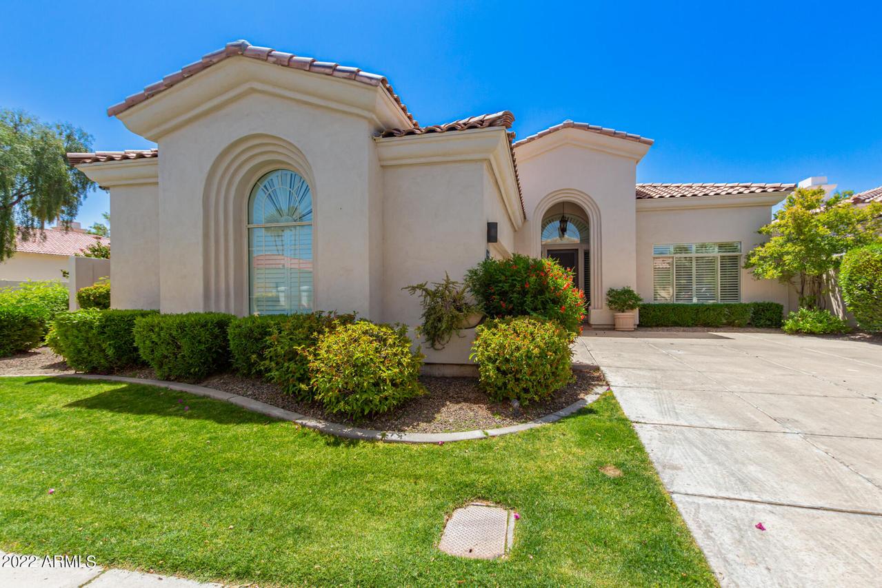 7643 E Krall St., Scottsdale, AZ 85250