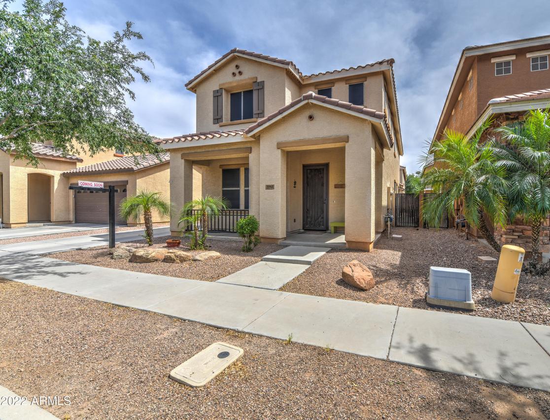 3261 E Oakland St., Gilbert, AZ 85295