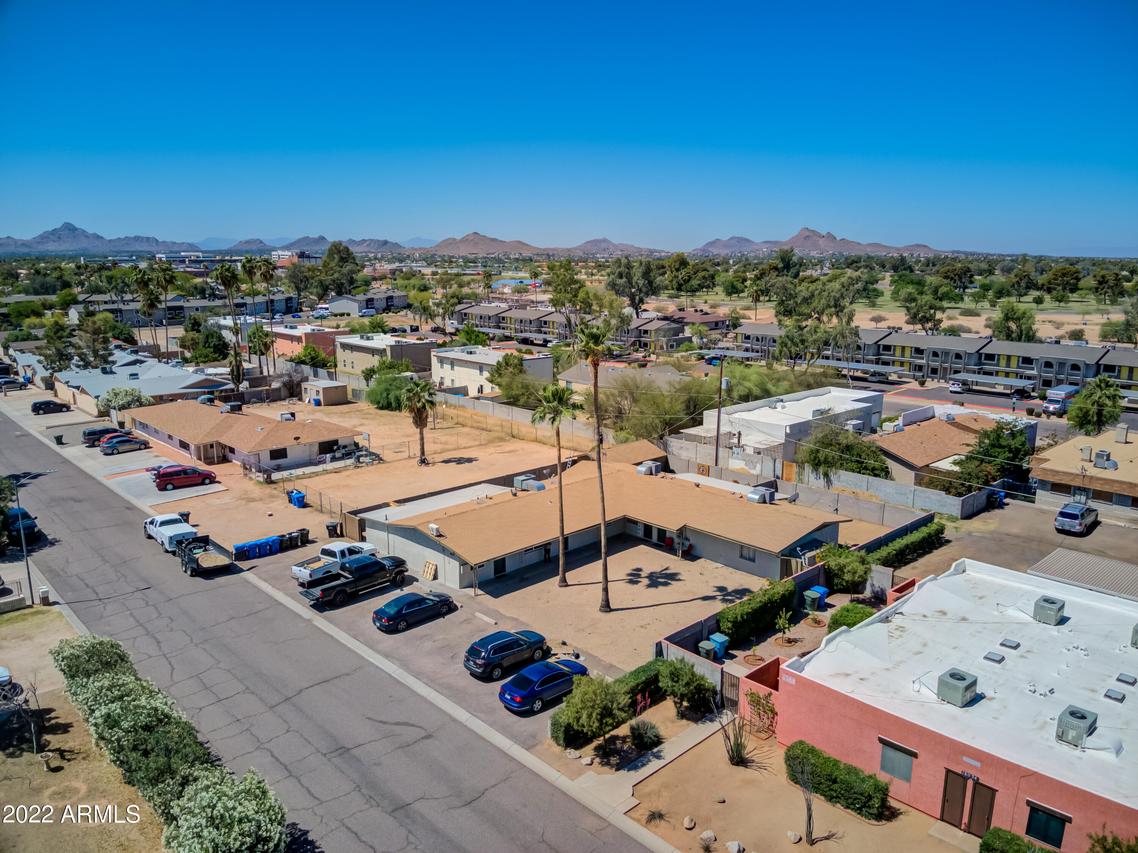 18026 N 41st St., Phoenix, AZ 85032