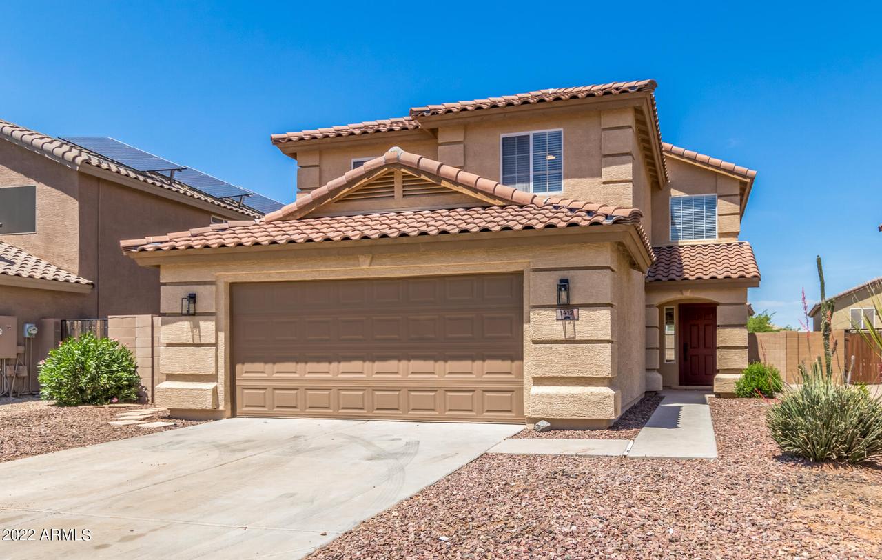 1412 E Stirrup Ln., San Tan Valley, AZ 85143