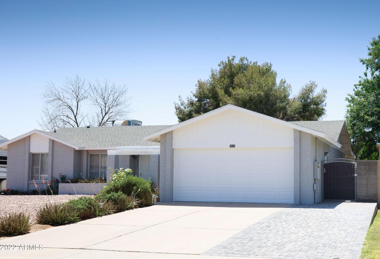 3935 W Surrey Ave., Phoenix, AZ 85029