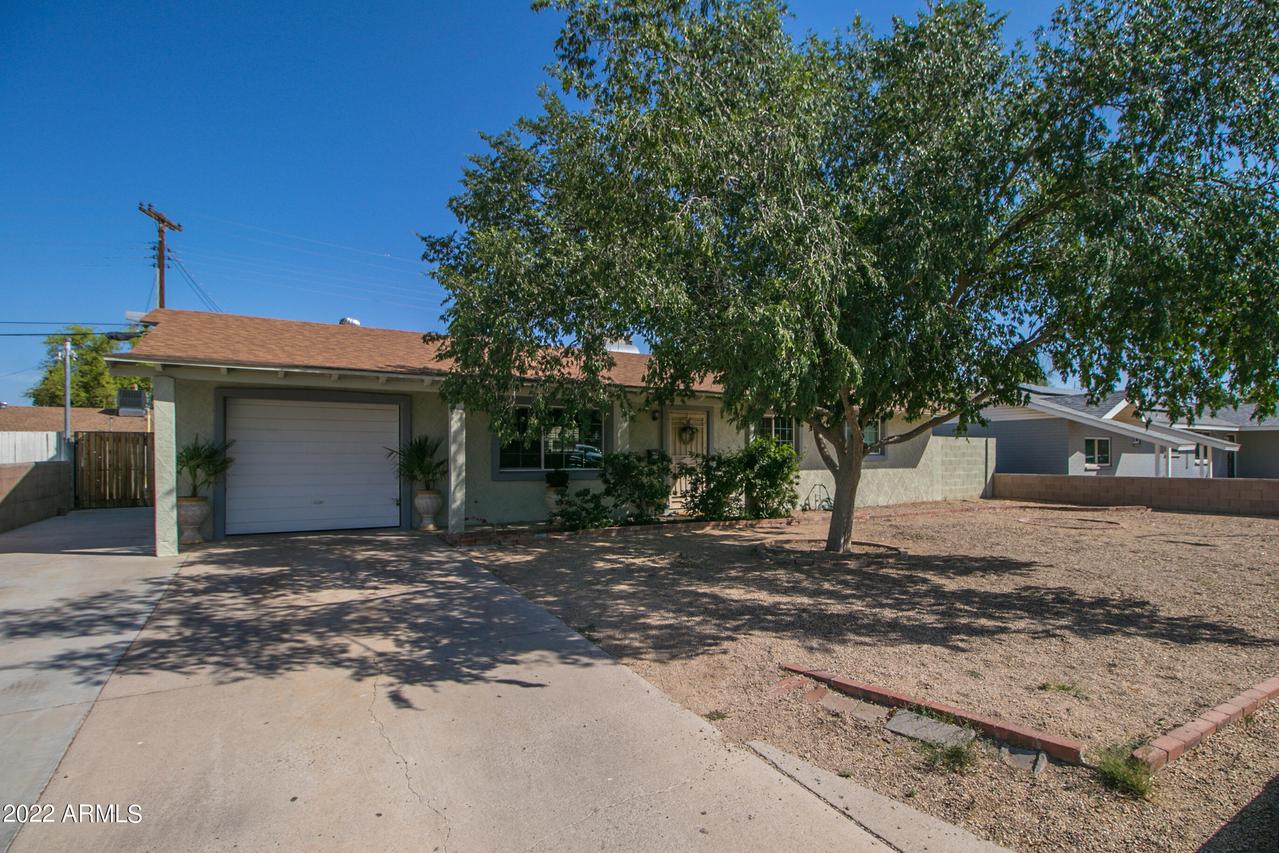 5432 W Cheery Lynn Rd., Phoenix, AZ 85031