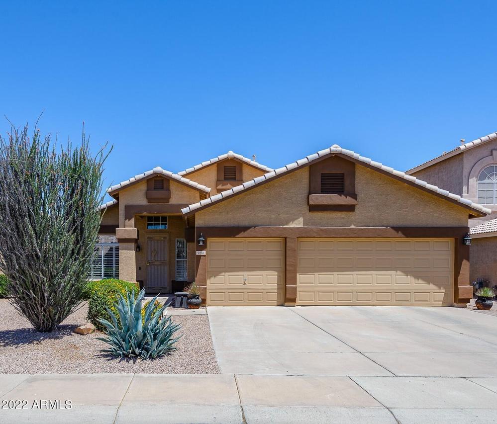 2551 N 137th Ave., Goodyear, AZ 85338