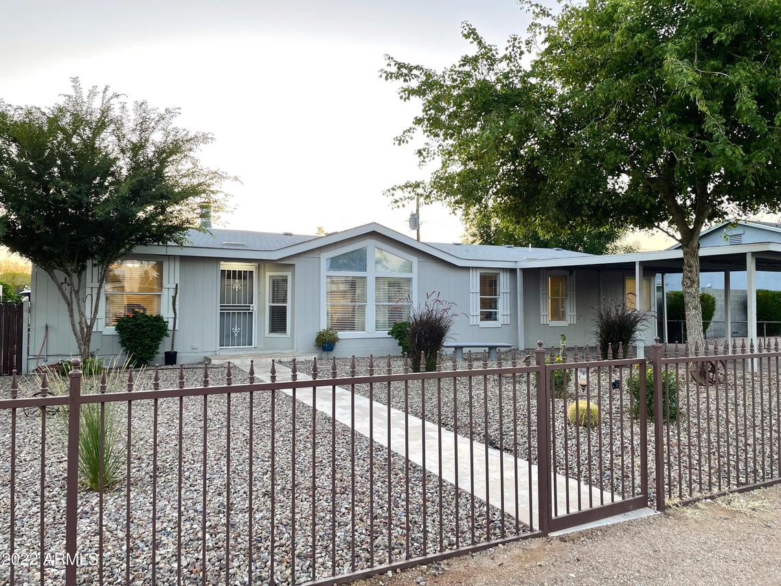 324 S 96th Pl., Mesa, AZ 85208
