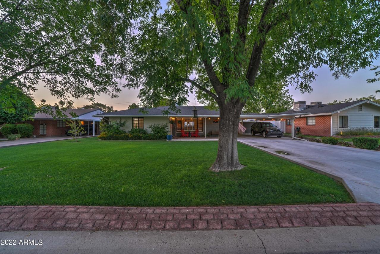 4308 E Pinchot Ave., Phoenix, AZ 85018