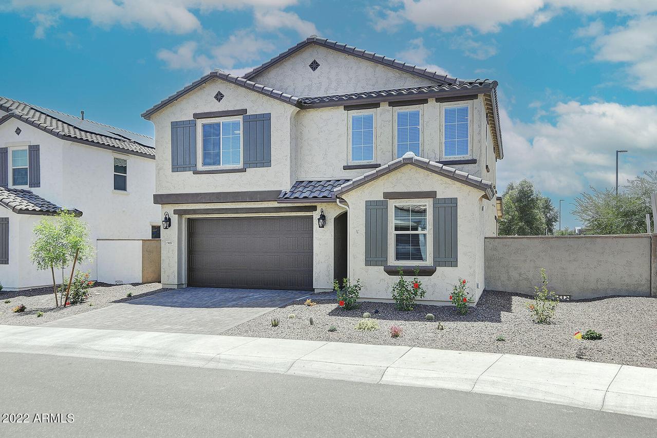 19697 W Glenrosa Ave., Litchfield Park, AZ 85340