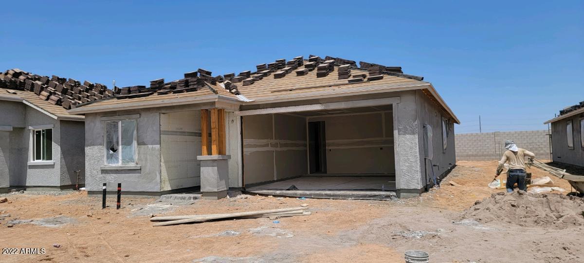 8422 W Atlantis Way, Phoenix, AZ 85043