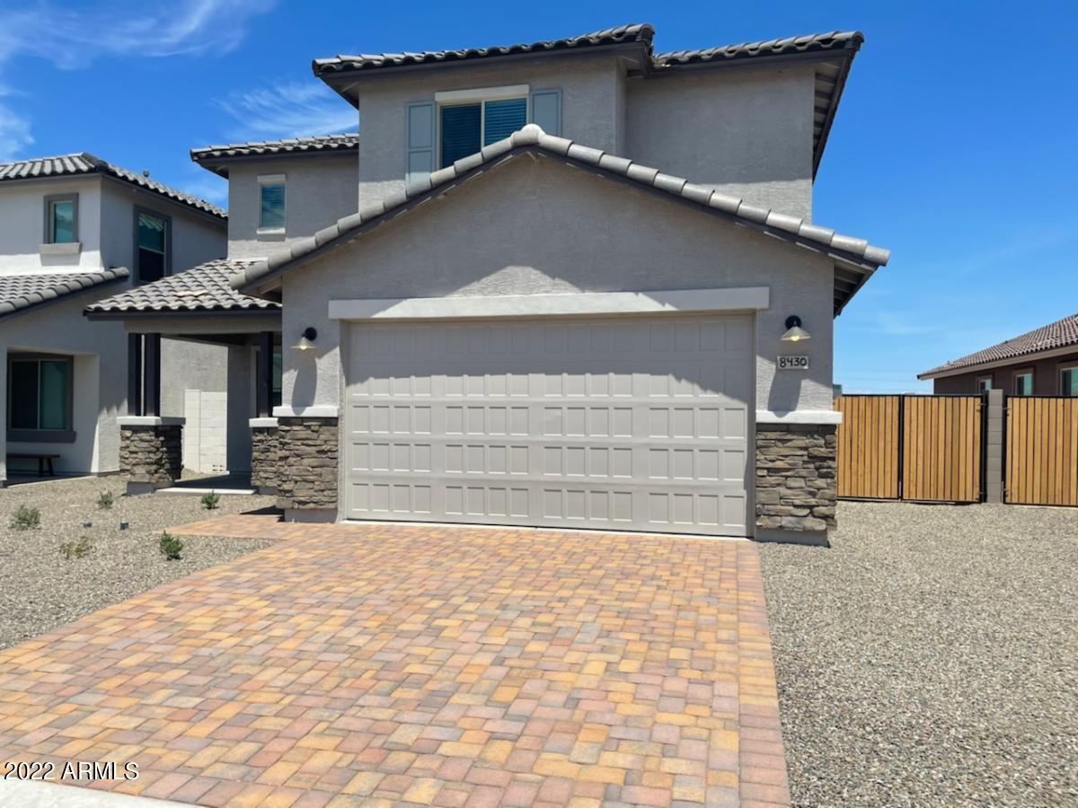 8430 W Atlantis Way, Phoenix, AZ 85043