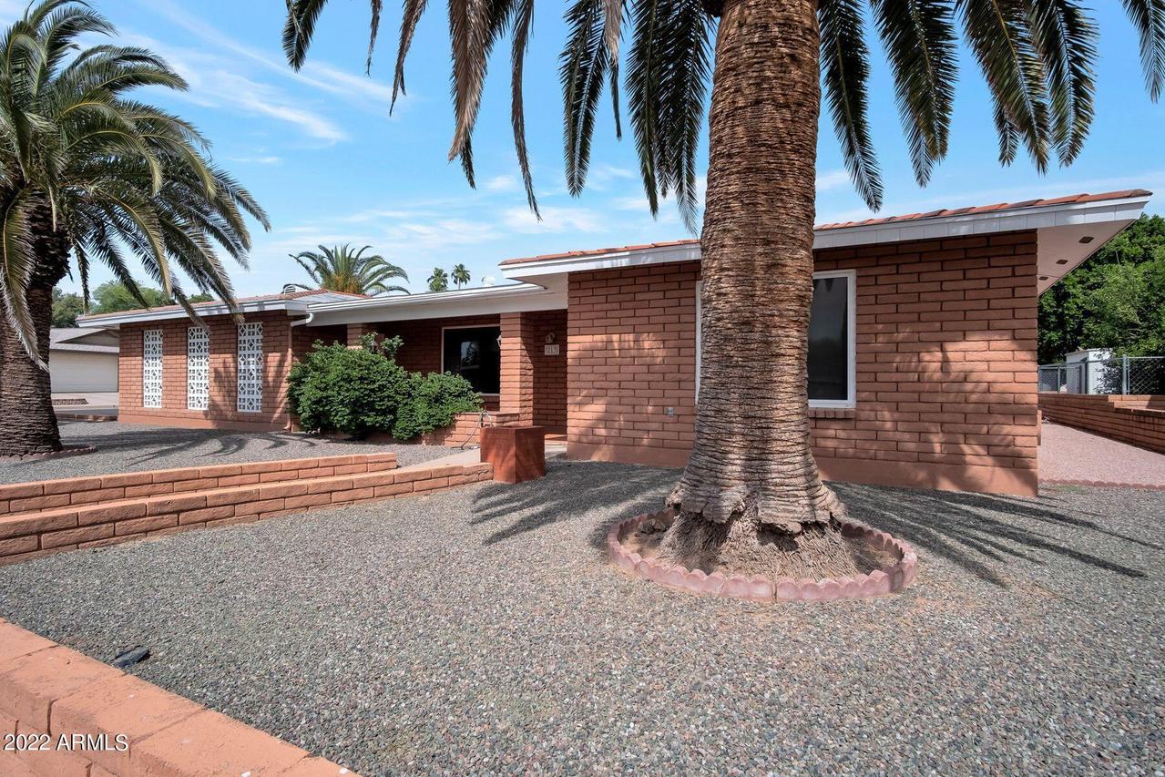 213 N 58th St., Mesa, AZ 85205