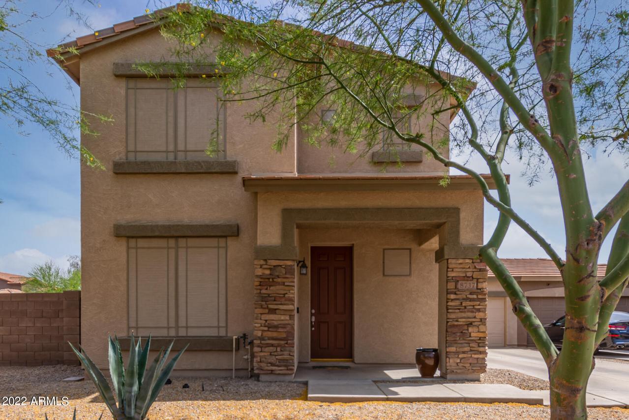 8737 W Windsor Dr., Peoria, AZ 85381