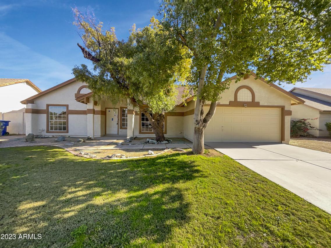1551 N Rosemont, Mesa, AZ 85205