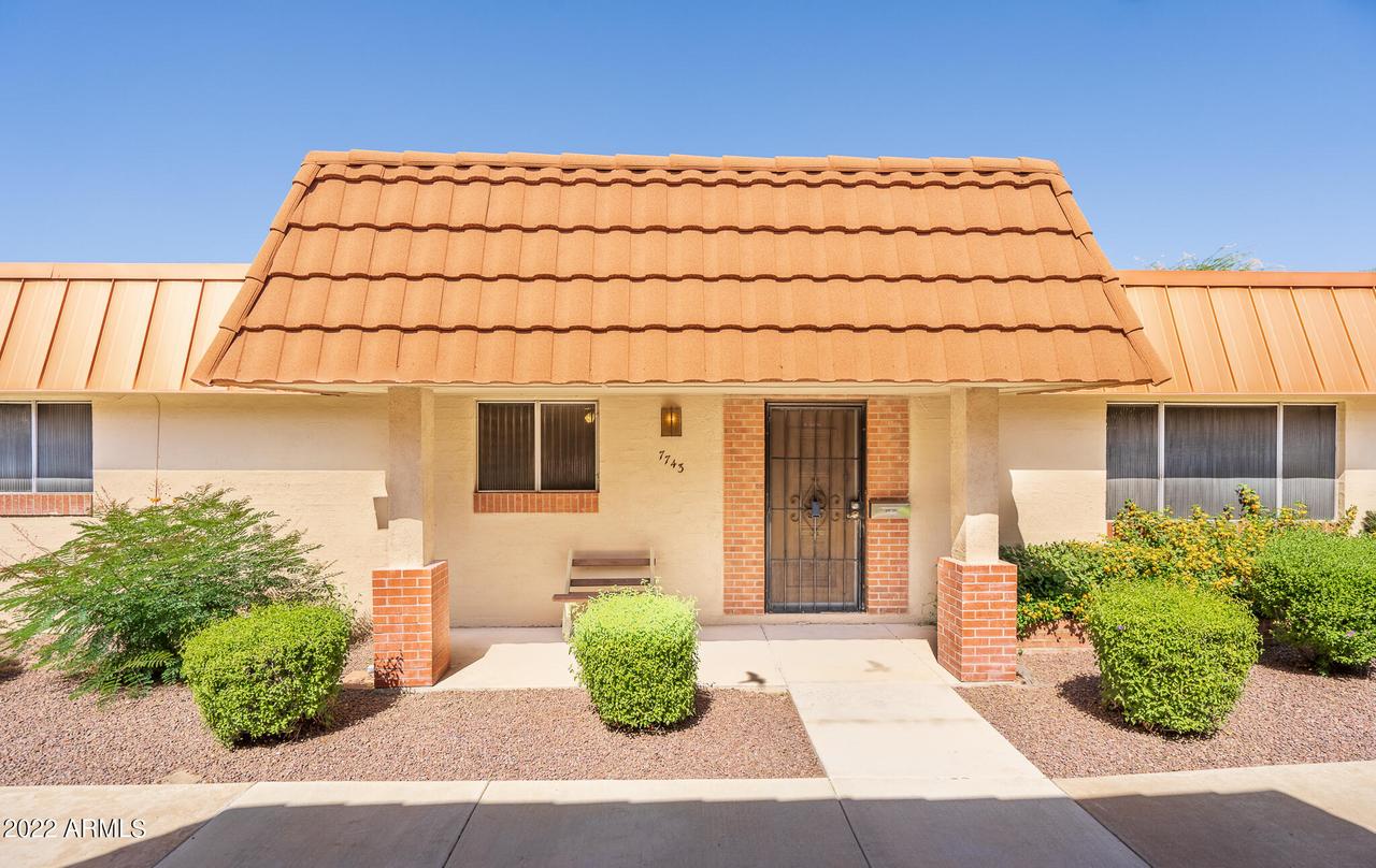 7743 N 19th Ave., Phoenix, AZ 85021
