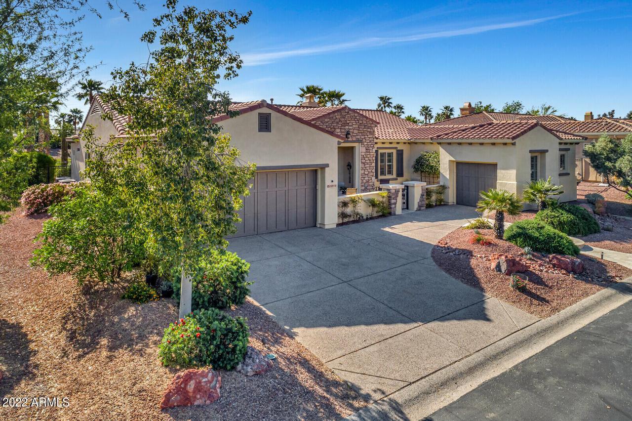 22914 N Hank Raymond Dr., Sun City West, AZ 85375