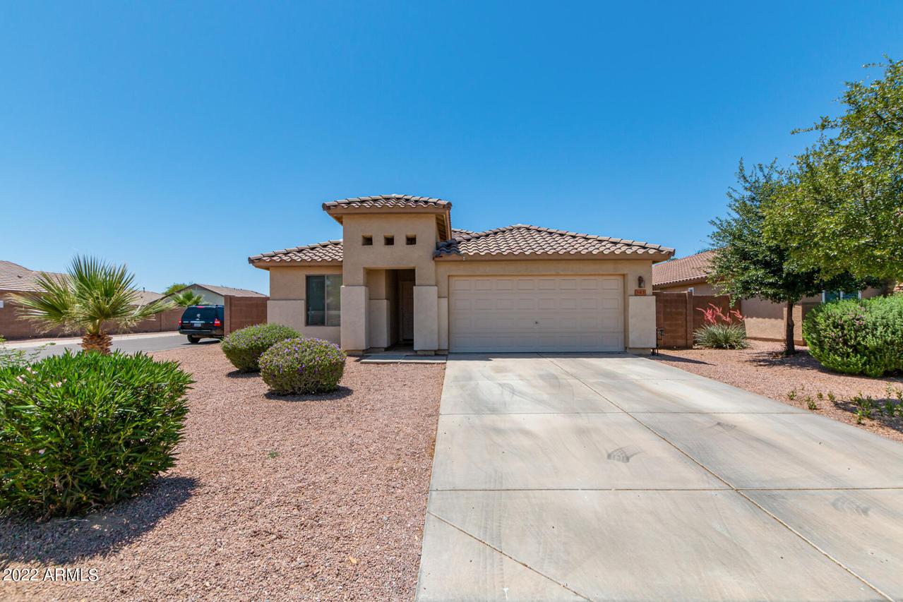 383 W Welsh Black Cir., San Tan Valley, AZ 85143