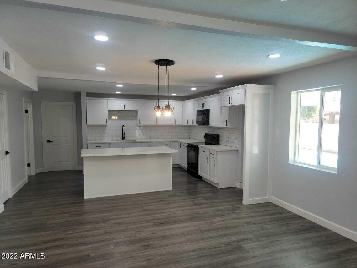 4008 N 59th Ave., Phoenix, AZ 85033