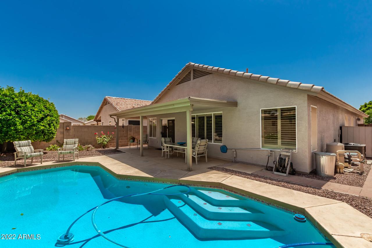 4912 E Holmes Ave., Mesa, AZ 85206