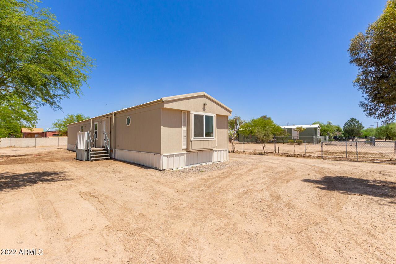 3370 W Hanna Rd., Eloy, AZ 85131