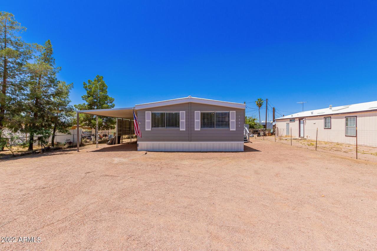 1566 N Delaware Dr., Apache Junction, AZ 85120