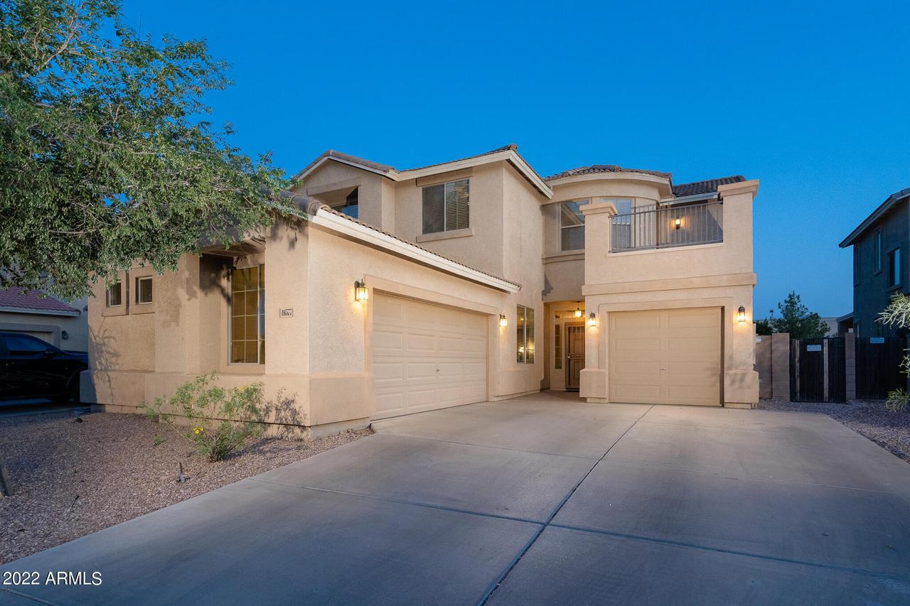 16577 W Saguaro Ln., Surprise, AZ 85388