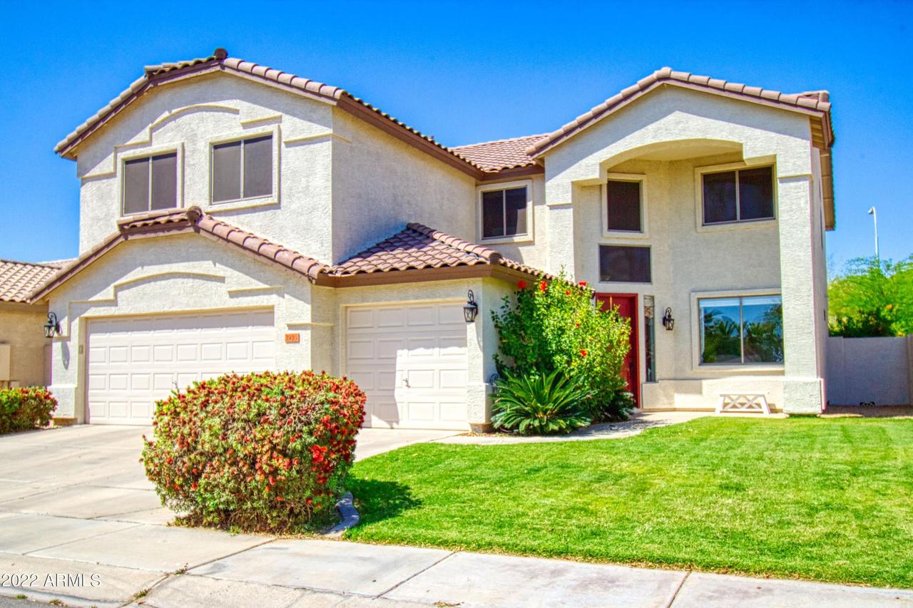 3930 S Holguin Way, Chandler, AZ 85248