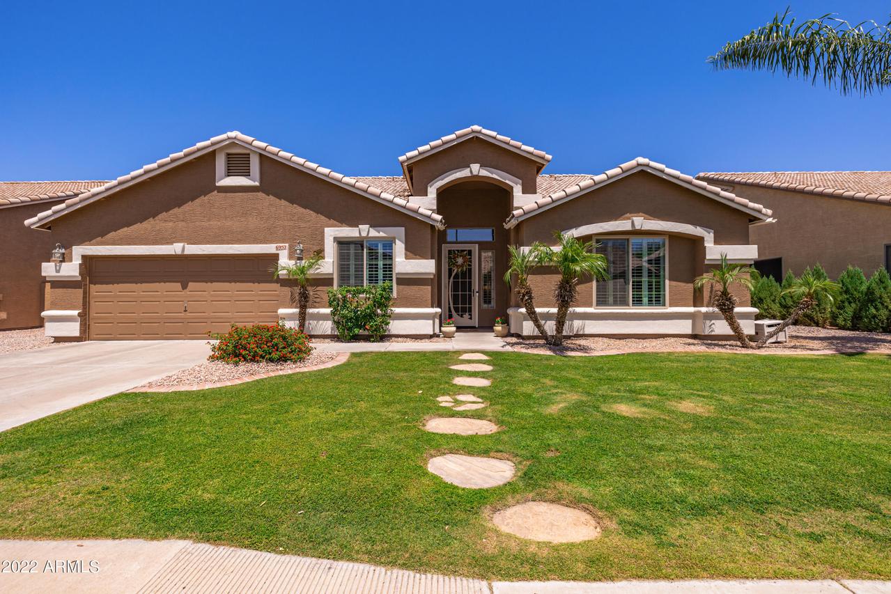 6952 E Monte Ave., Mesa, AZ 85209