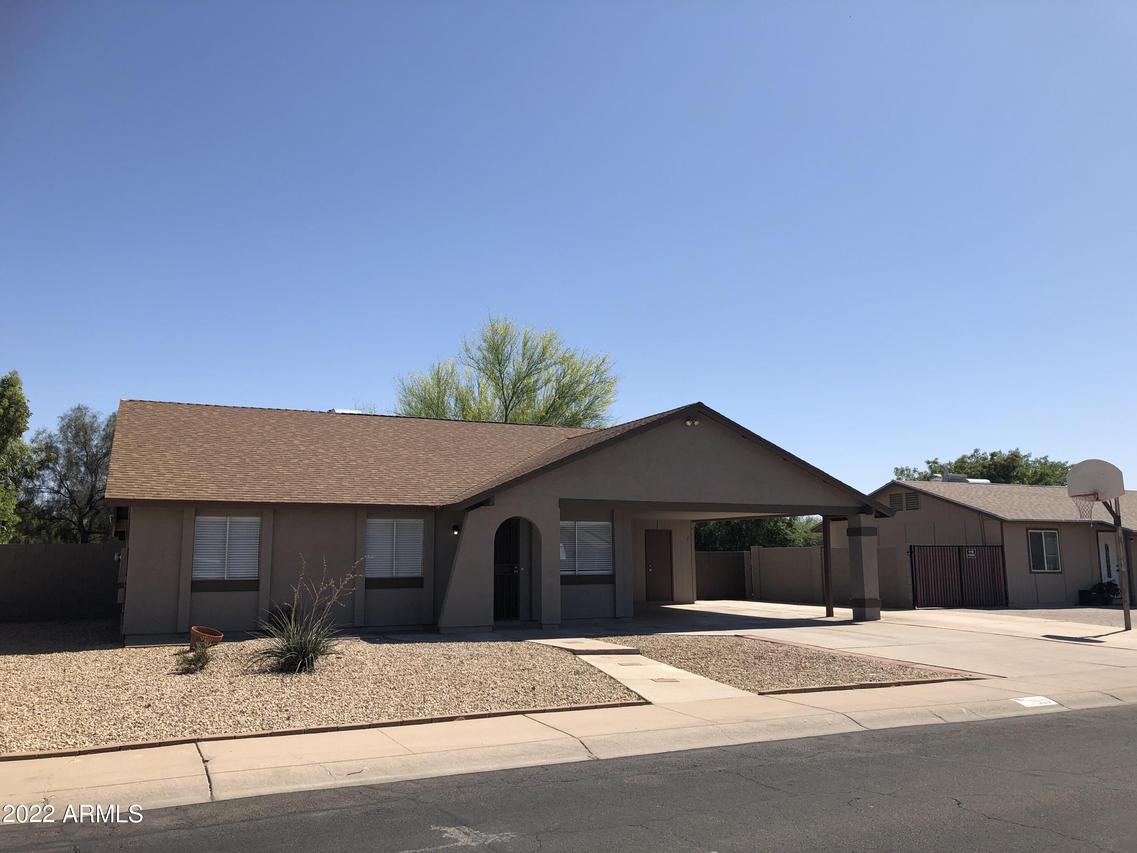 7913 W Becker Ln., Peoria, AZ 85345