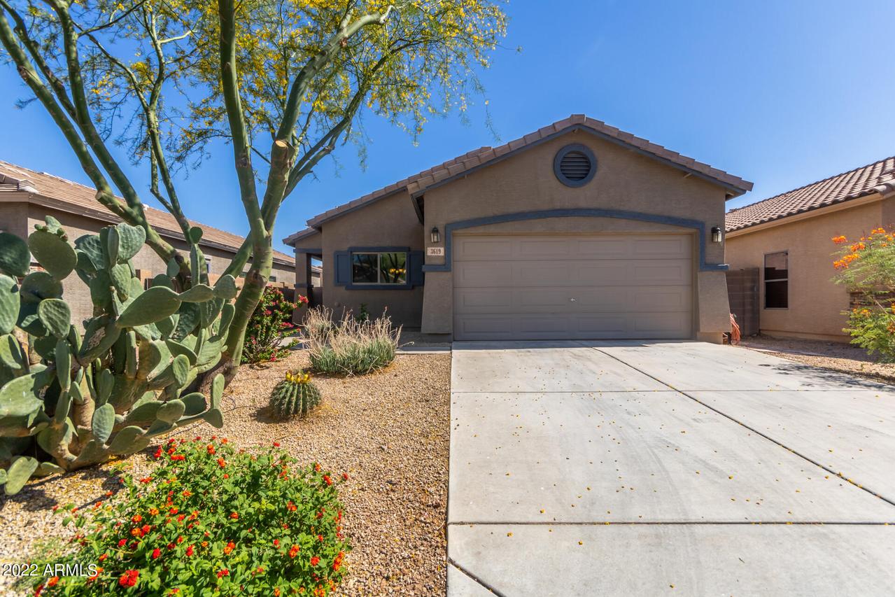 3619 E Denim Tr., San Tan Valley, AZ 85143