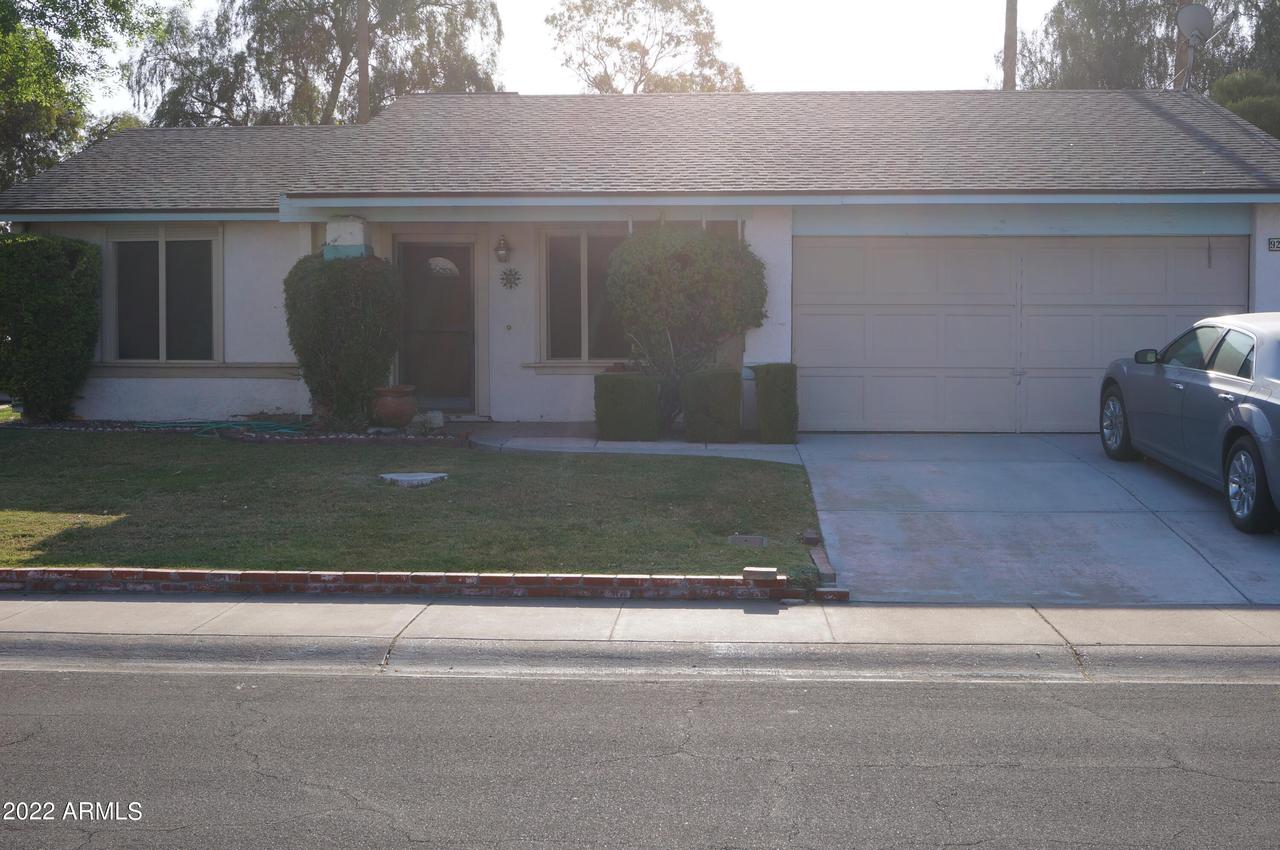 9203 N 63rd Dr., Glendale, AZ 85302