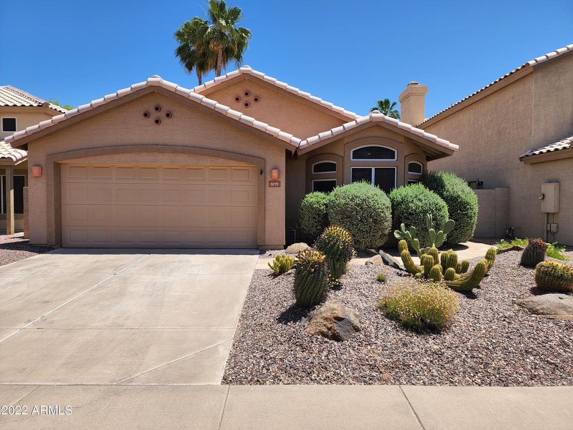 1075 N Saguaro St., Chandler, AZ 85224