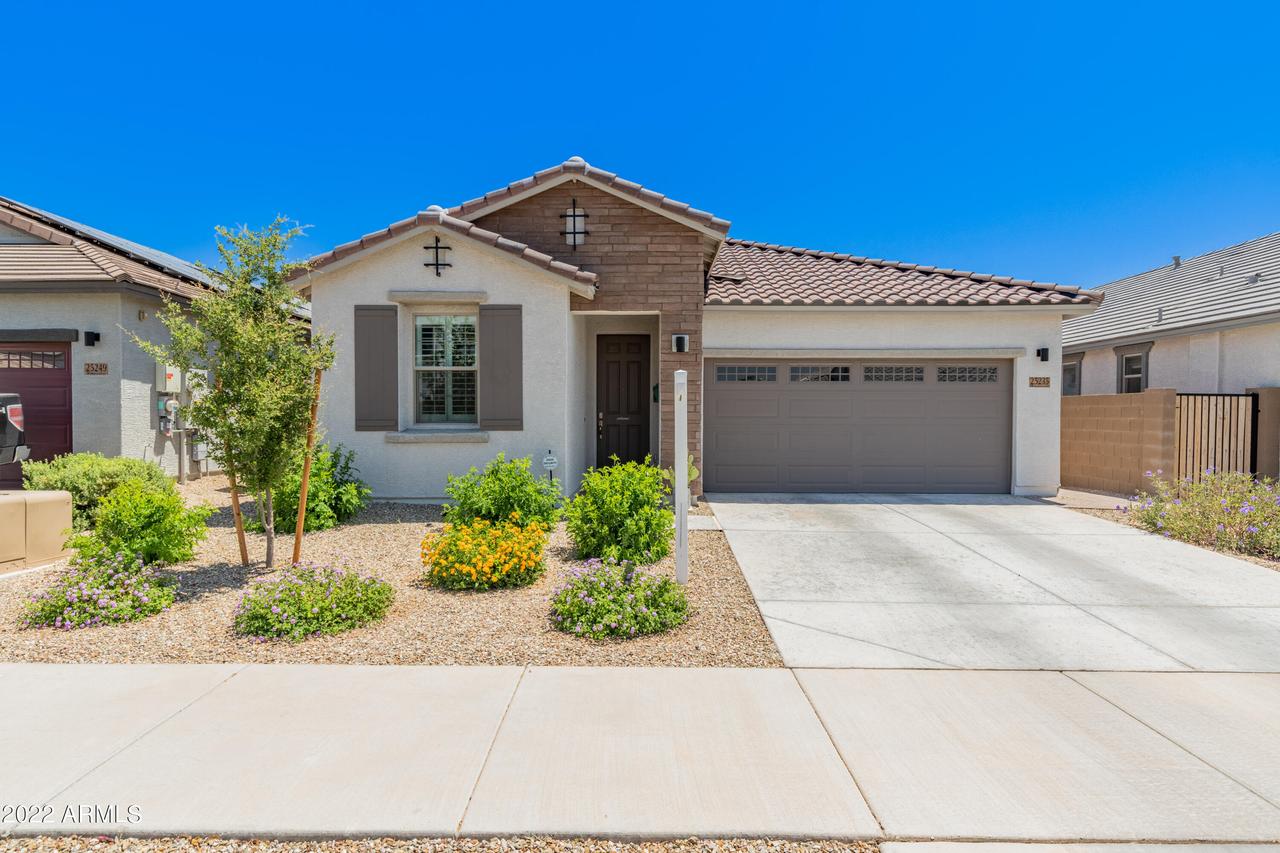 25235 N 143rd Dr., Surprise, AZ 85387