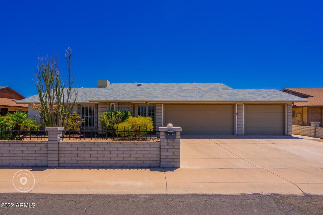10749 W Kaler Dr., Glendale, AZ 85307