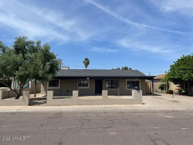 5026 W Lawrence Rd., Glendale, AZ 85301