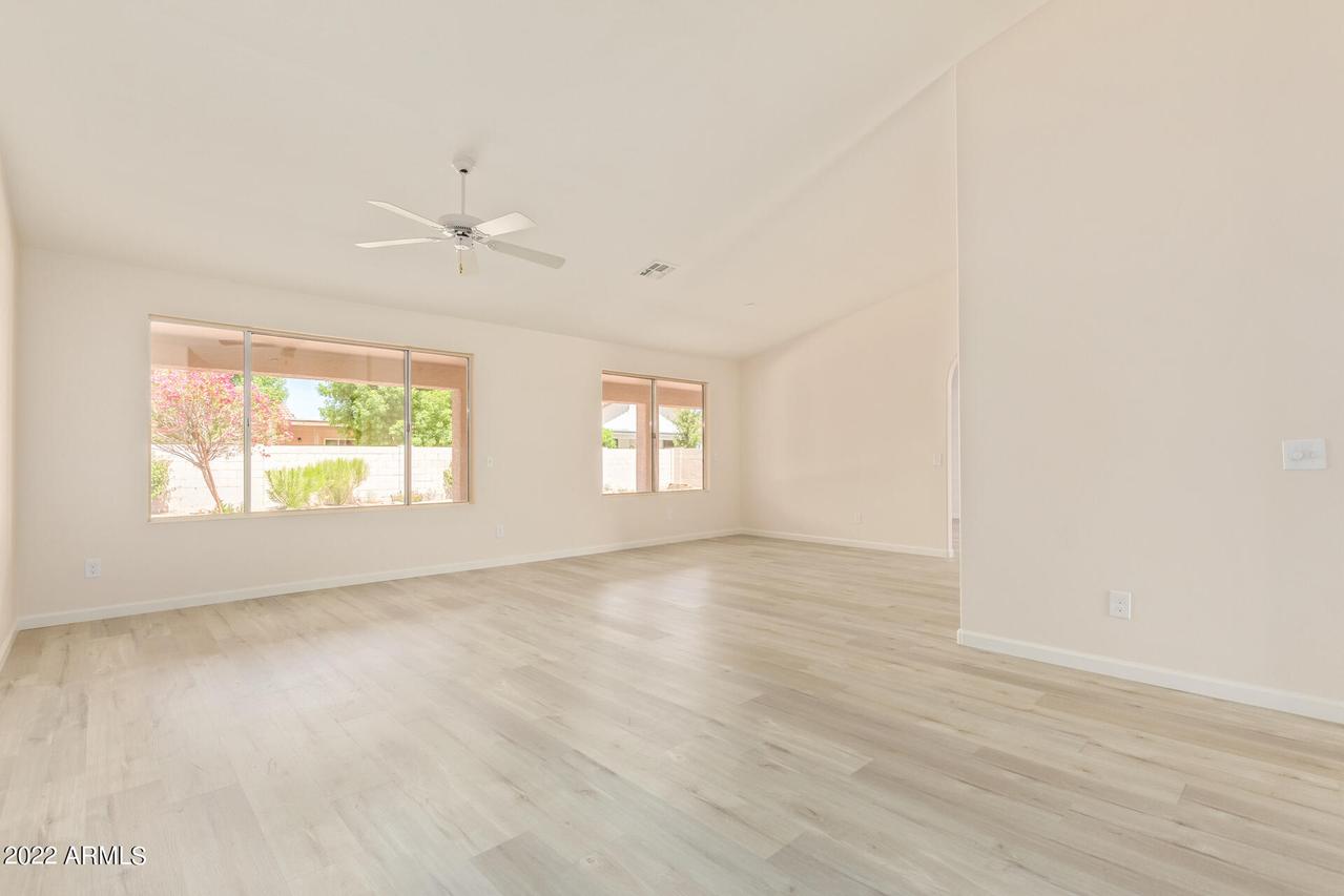 10428 E Hercules Dr., Sun Lakes, AZ 85248