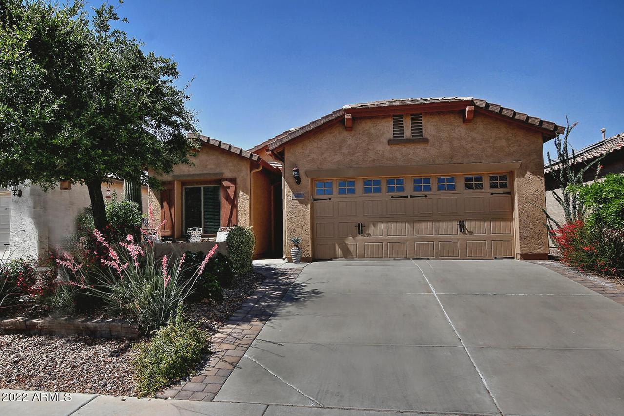 8060 W Candlewood Way, Florence, AZ 85132