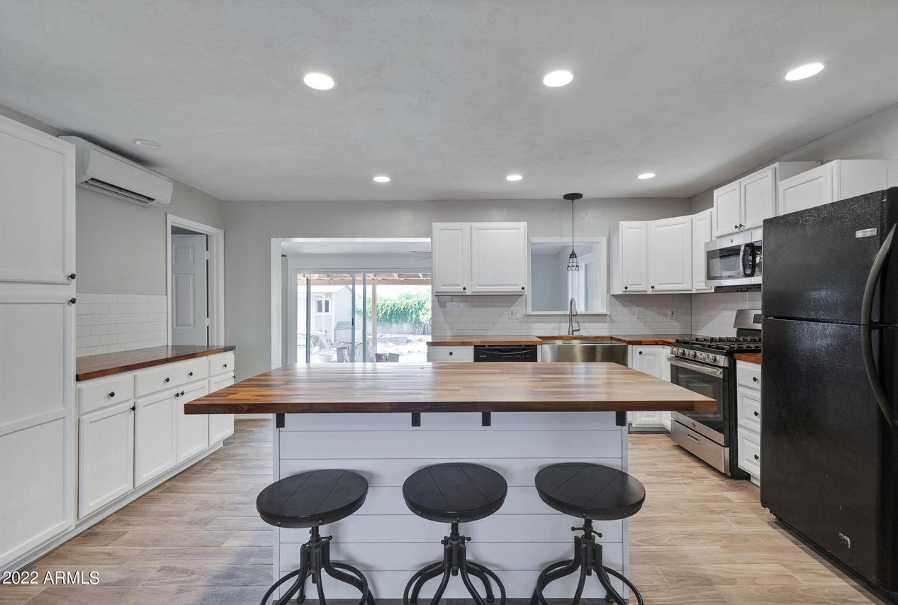 1347 E 29th Ave., Apache Junction, AZ 85119
