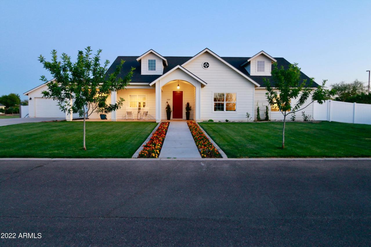 2019 E Haven Cir., Gilbert, AZ 85298