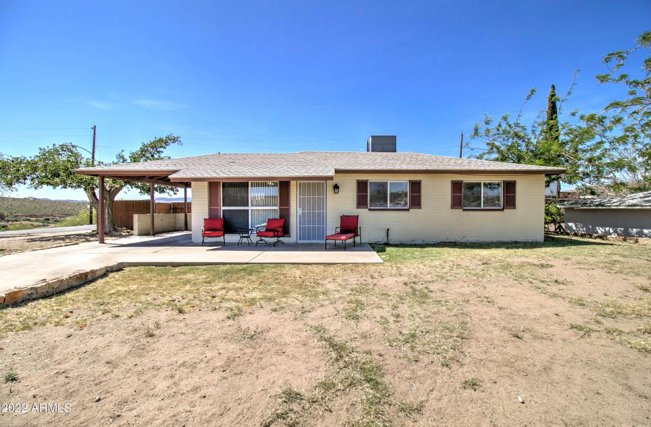 701 E Cactus Dr., Globe, AZ 85501