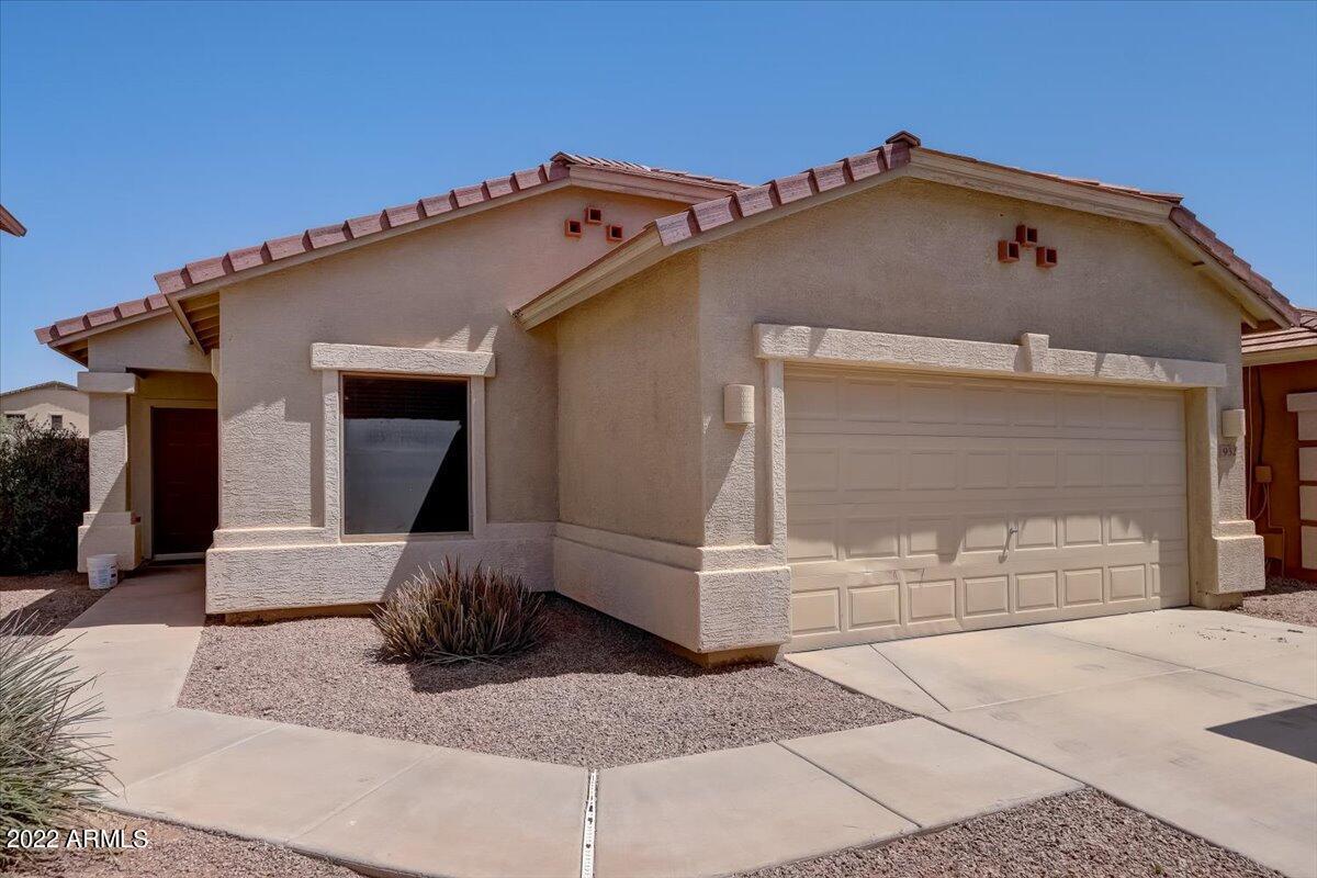 932 W Fruit Tree Ln., San Tan Valley, AZ 85143