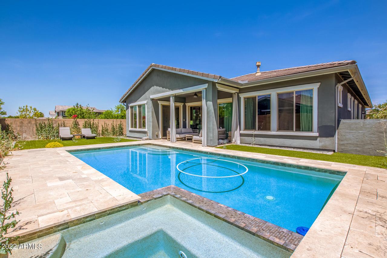 2901 E Pinto Dr., Gilbert, AZ 85296