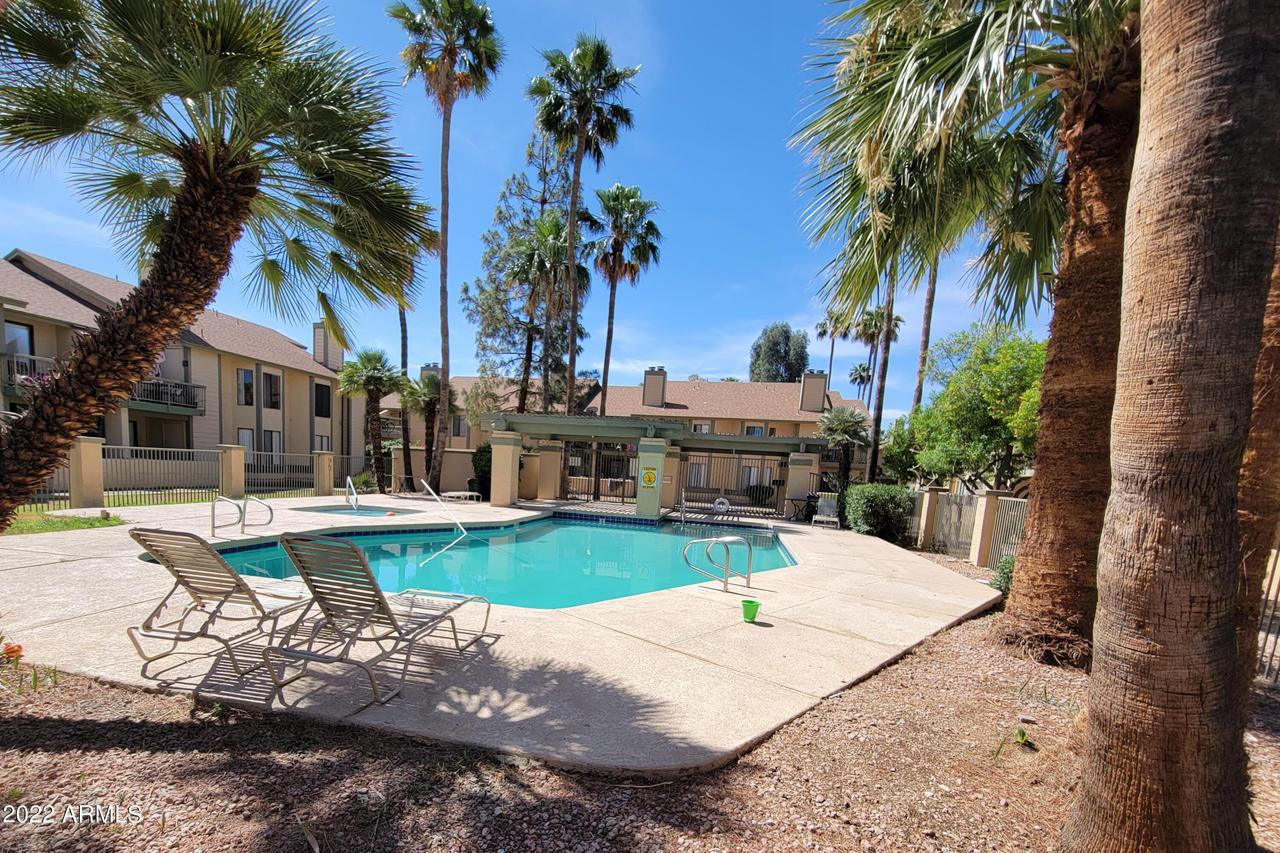 5236 W Peoria Ave. #132, Glendale, AZ 85302