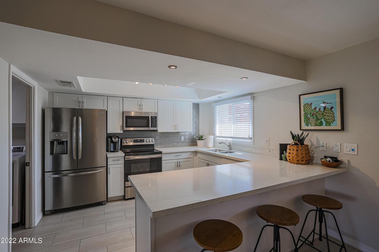 2857 E Fairmount Ave., Phoenix, AZ 85016