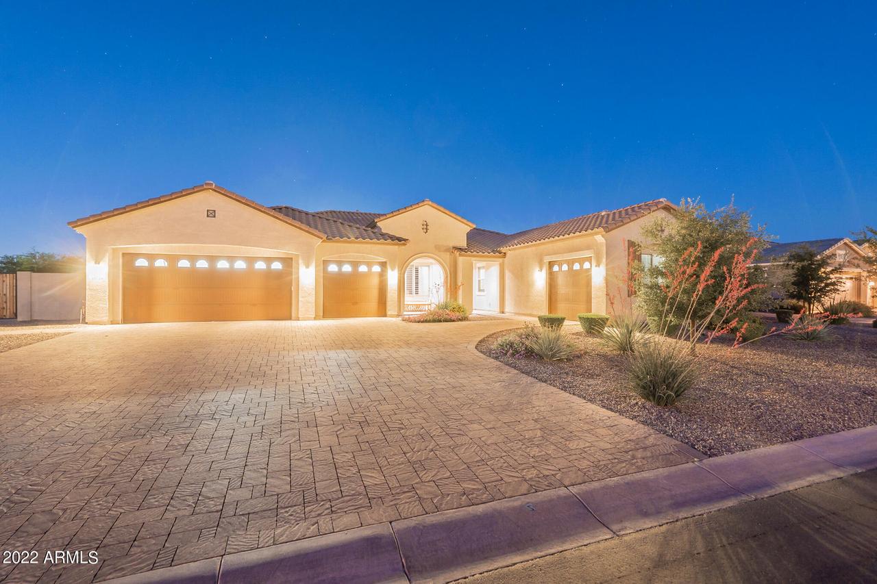 19724 E Poplar Dr., Queen Creek, AZ 85142
