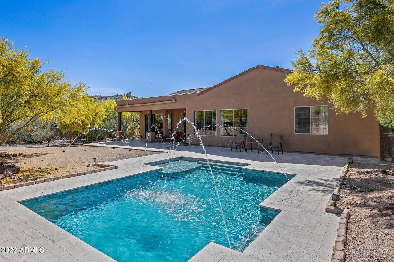 44715 N 11th St., New River, AZ 85087