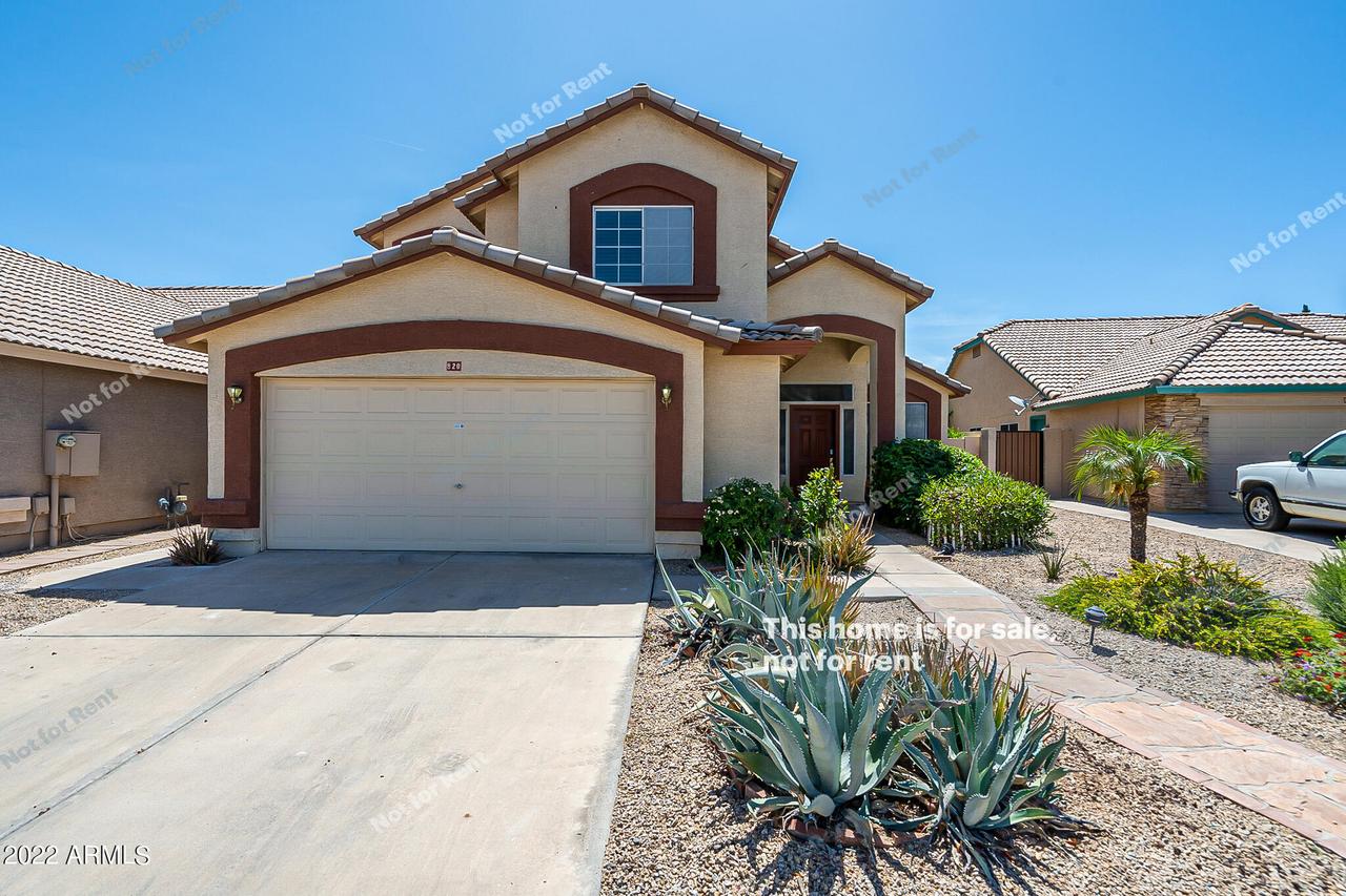 820 N Granada Dr., Chandler, AZ 85226