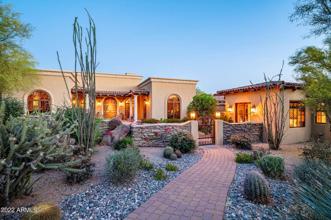 9290 E Thompson Peak Pkwy. #456, Scottsdale, AZ 85255