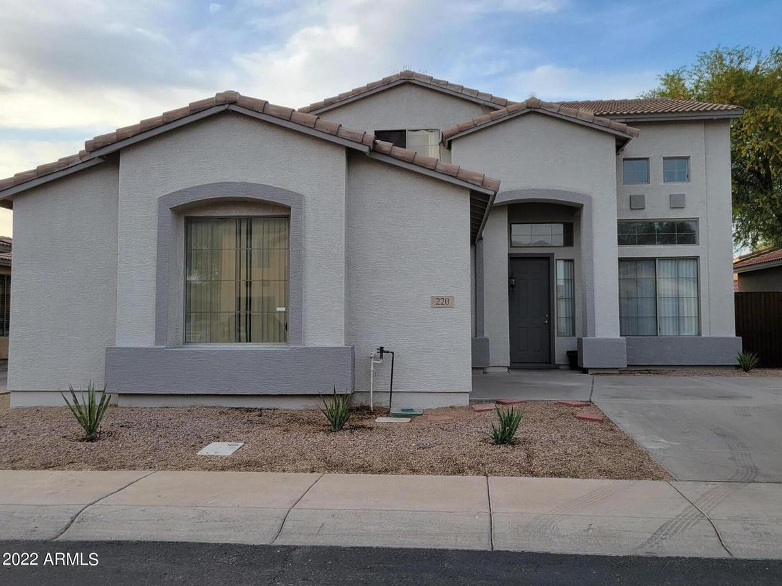 220 W Beechnut Pl., Chandler, AZ 85248