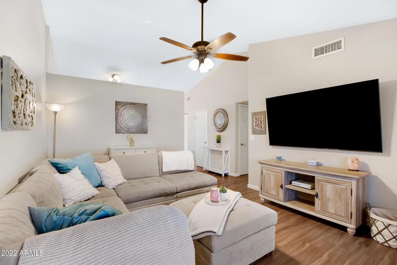 1055 N Recker Rd. #1045, Mesa, AZ 85205