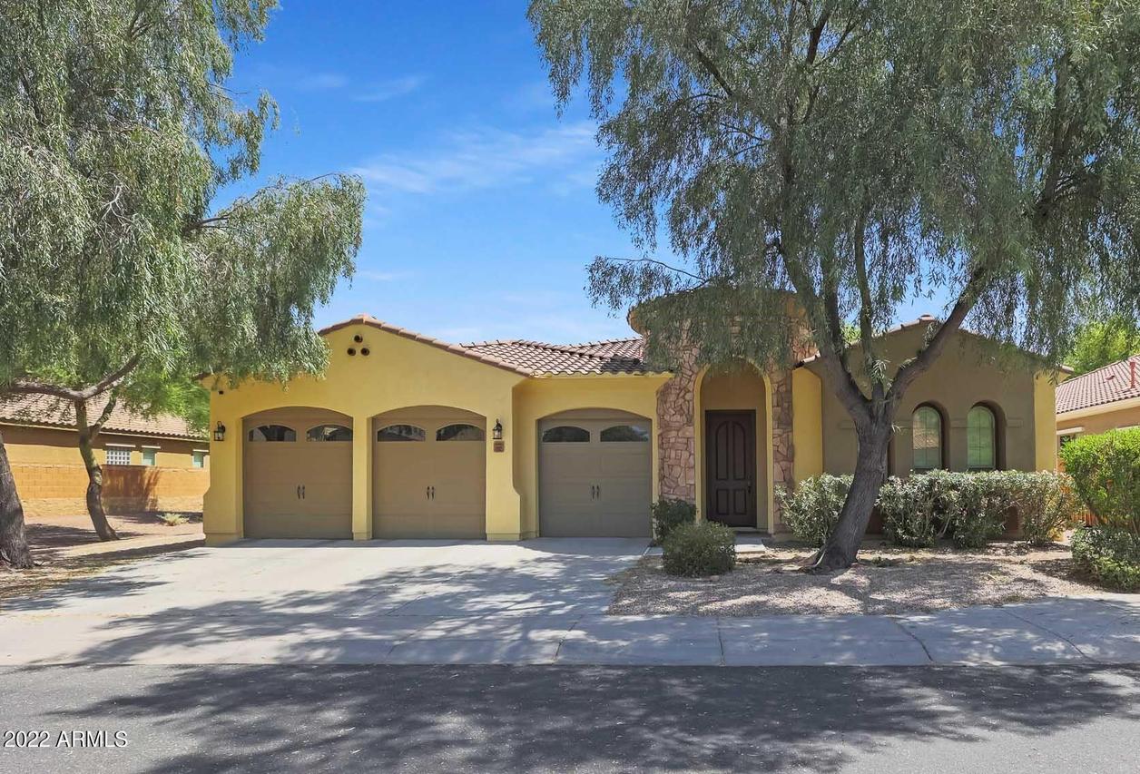 2502 E Robb Ln., Phoenix, AZ 85024