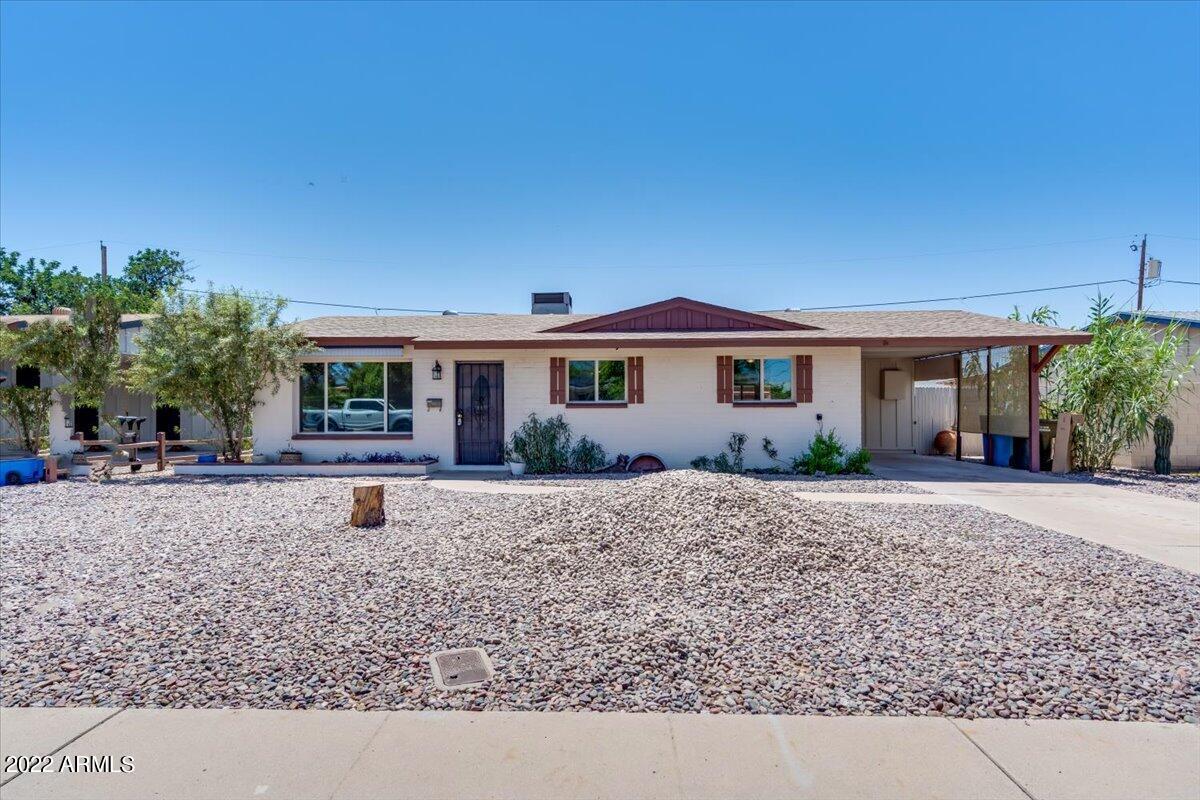 2143 W Paradise Dr., Phoenix, AZ 85029